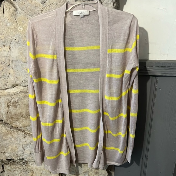 Ann Taylor Loft Lightweight Cardigan - Picture 2 of 11